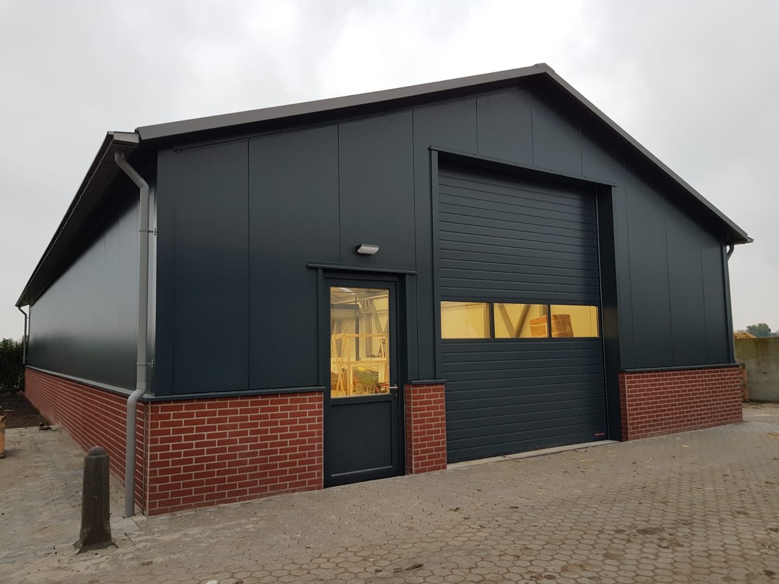 Workshops | Warehouses-multiple-image